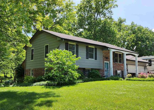 Property at 2127 Morningside Dr, Emporia, KS 66801, 4 beds, 2 baths