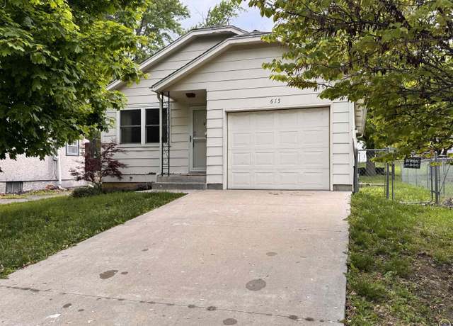 Property at 615 SW Webster Ave, Topeka, KS 66606, 3 beds, 1 bath