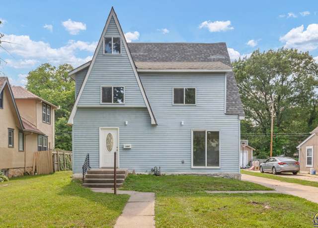 Property at 1609 SW Wayne Ave, Topeka, KS 66604, 3 beds, 1 bath