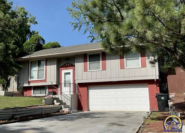 Property at 2411 SE Madison St, Topeka, KS 66605, 4 beds, 2.5 baths