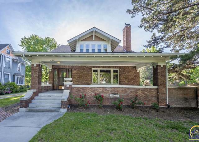 Property at 430 SW Greenwood Ave, Topeka, KS 66606, 2 beds, 2 baths