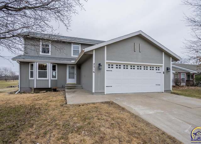 Property at 2316 SW Ancaster Rd, Topeka, KS 66614, 4 beds, 3.5 baths