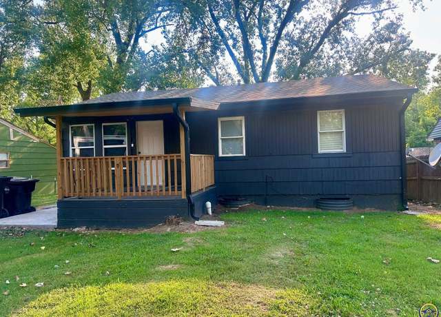 Property at 3539 SE Humboldt St, Topeka, KS 66605, 3 beds, 2 baths