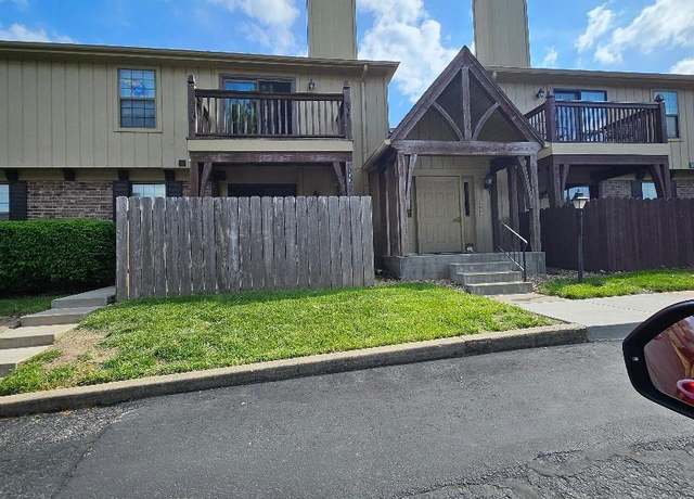 Property at 5651 SW Foxcroft South Cir #108, Topeka, KS 66614, 2 beds, 2 baths