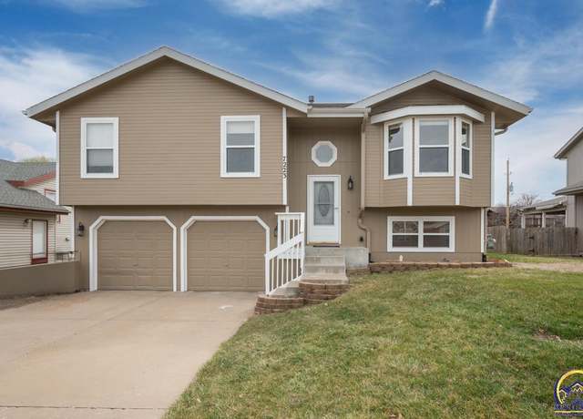 Property at 7223 SW 23rd Ter, Topeka, KS 66614, 3 beds, 3 baths