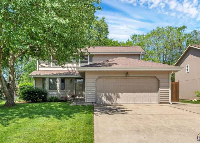 Property at 2831 SW Arvonia Pl, Topeka, KS 66614, 4 beds, 3 baths