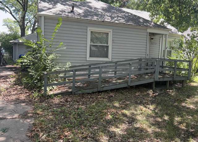 Property at 2212 SW Plass Ave, Topeka, KS 66611, 2 beds, 1 bath