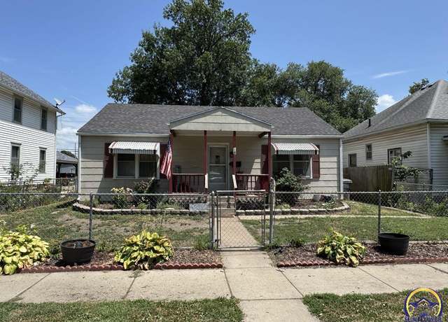 Property at 18 Merchant St, Emporia, KS 66801, 2 beds, 1 bath