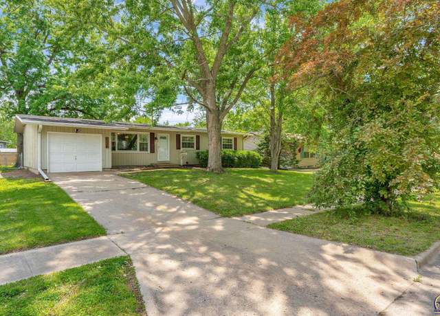 Property at 5517 SW 19th St, Topeka, KS 66604, 4 beds, 1.5 baths