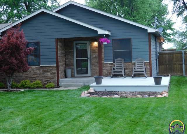 Property at 106 E Clark St, Mayetta, KS 66509, 3 beds, 2 baths