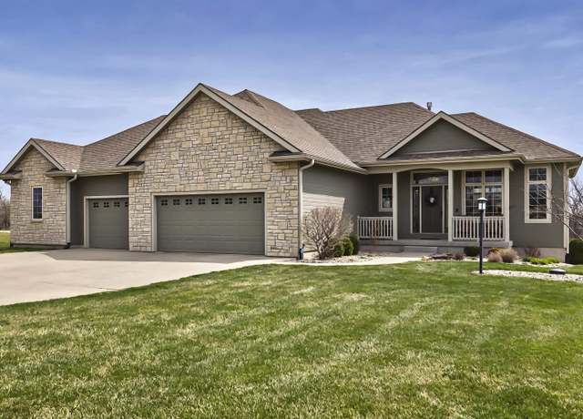 Property at 4603 SW Deer Trail St, Topeka, KS 66610, 3 beds, 3.5 baths
