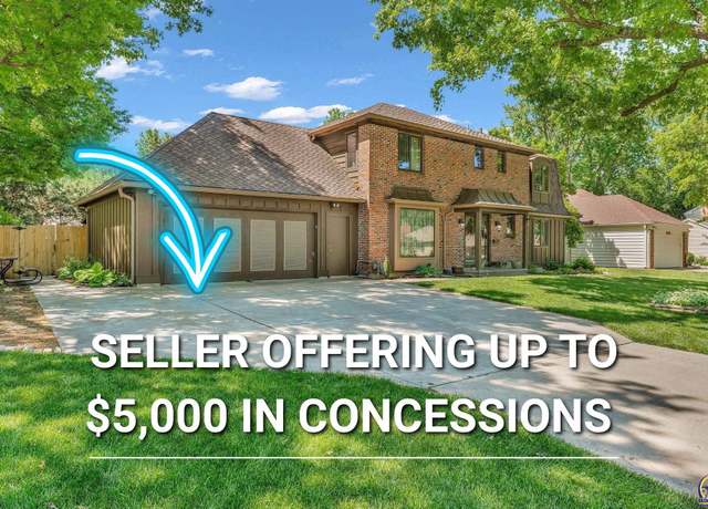 Property at 4401 SW Holly Ln, Topeka, KS 66604, 4 beds, 3 baths