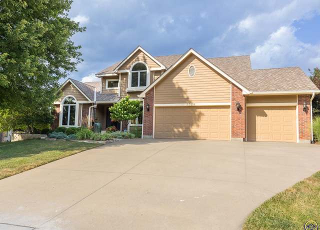 Property at 3728 SW Stonybrook Dr, Topeka, KS 66610, 4 beds, 3.5 baths