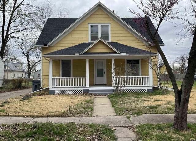 Property at 509 S Market St, Emporia, KS 66801, 4 beds, 2 baths