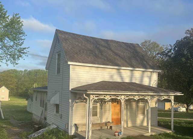 Property at 401 Stanton Ave, Circleville, KS 66416, 4 beds, 2 baths
