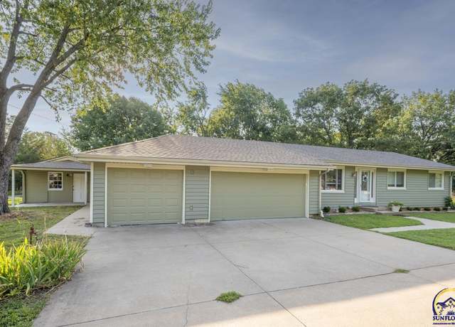 Property at 2308 Anderson Rd, Lawrence, KS 66046, 4 beds, 1.5 baths
