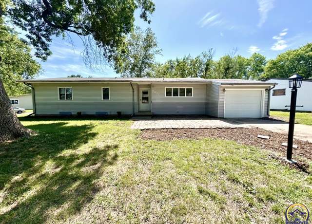 Property at 6827 SW Rockpost Rd, Topeka, KS 66619, 4 beds, 2 baths