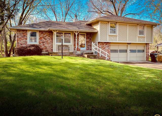 Property at 3443 SE 36th St, Topeka, KS 66605, 3 beds, 3 baths