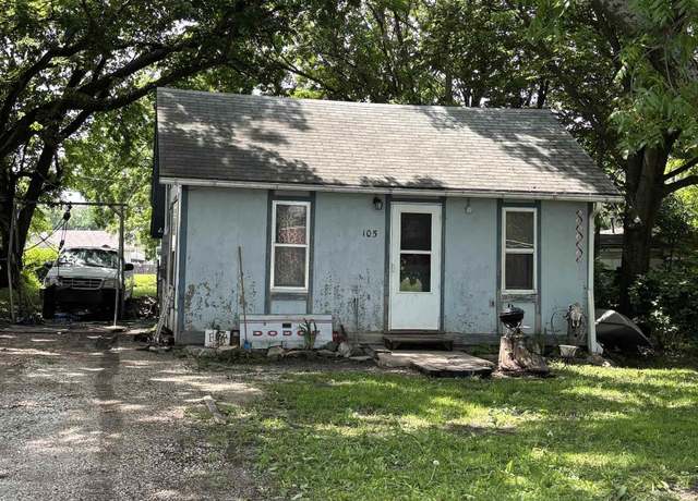 Property at 105 S Walnut St, Emporia, KS 66801, 1 bed, 1 bath