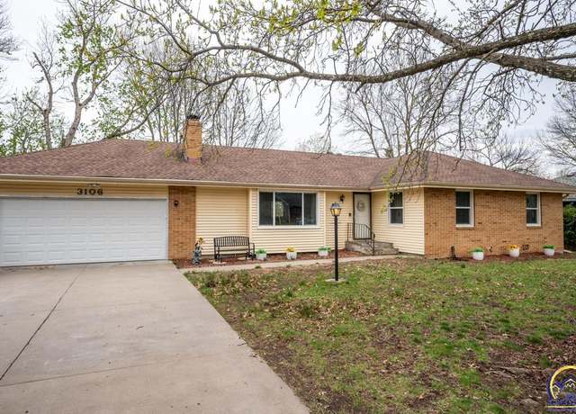 Property at 3106 SE Starlite Dr, Topeka, KS 66605, 4 beds, 2 baths