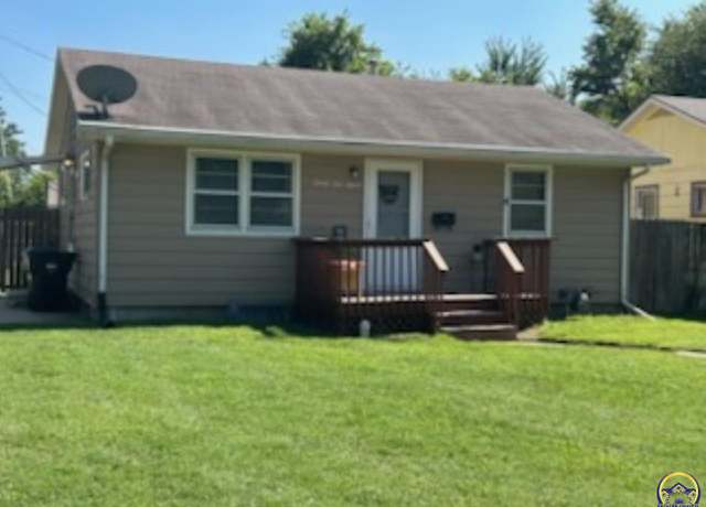 Property at 2415 SW Duane St, Topeka, KS 66606, 2 beds, 1 bath