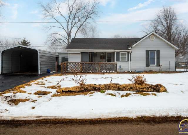 Property at 120 E Boone St, Scranton, KS 66537, 2 beds, 1 bath