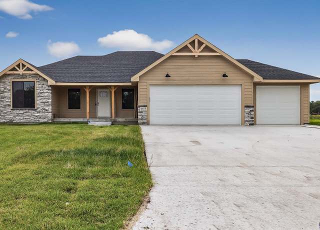 Property at 3617 NW 53rd Ter, Topeka, KS 66618, 5 beds, 3 baths