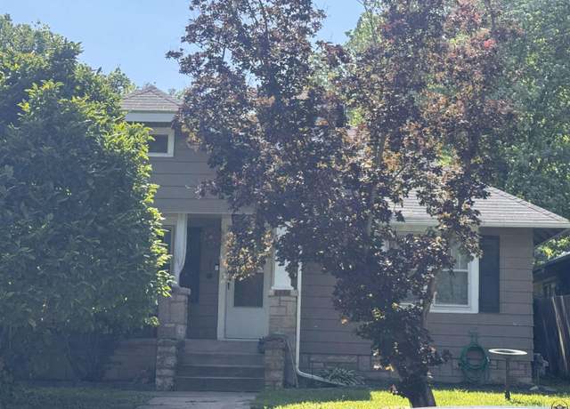 Property at 533 NE Forest Ave, Topeka, KS 66616, 3 beds, 1 bath