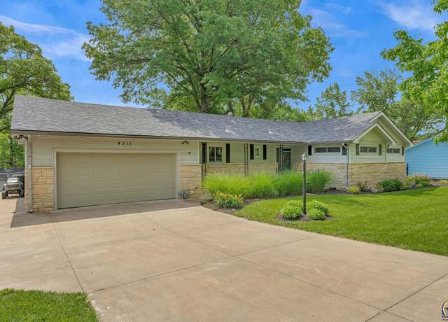 Property at 4711 SW Cedar Crest Rd, Topeka, KS 66606, 4 beds, 3 baths
