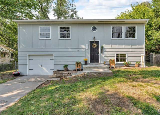 Property at 936 SE 37th St, Topeka, KS 66605, 3 beds, 1.5 baths