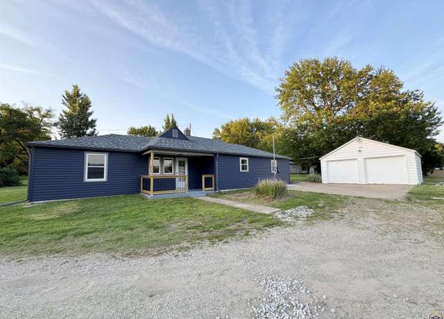 Property at 3716 NW Rochester Rd, Topeka, KS 66617, 3 beds, 2 baths