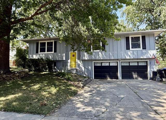 Property at 4730 SW 33rd Ter, Topeka, KS 66614, 3 beds, 1.5 baths