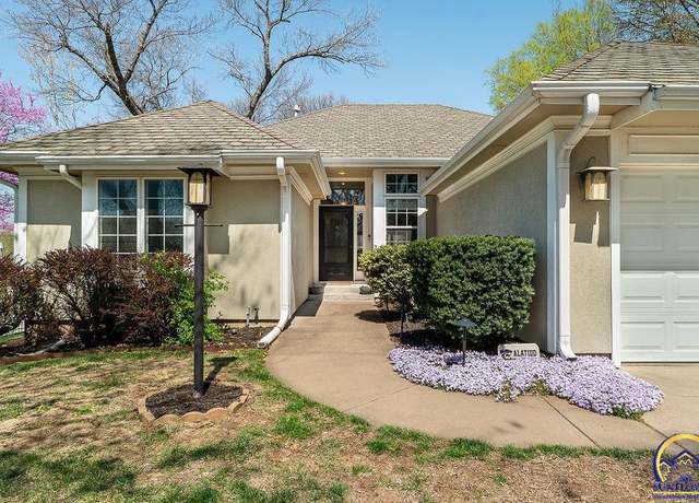 Property at 3330 SW Wanamaker Rd, Topeka, KS 66614, 3 beds, 3 baths