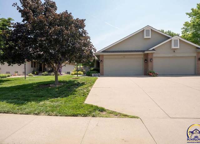 Property at 3352 SW Mcclure Ct, Topeka, KS 66614, 3 beds, 3 baths