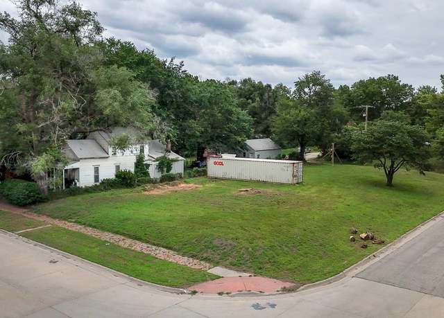 Property at 1304 NW Van Buren St, Topeka, KS 66608