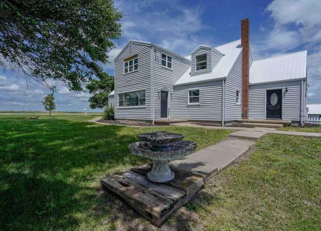 Property at 1706 Sunflower Rd, Robinson, KS 66532, 4 beds, 2 baths