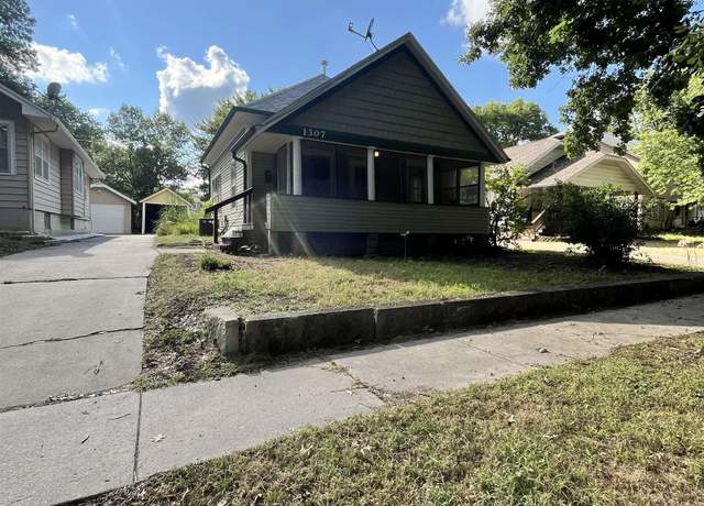 Property at 1307 Lawrence St, Emporia, KS 66801, 2 beds, 1 bath