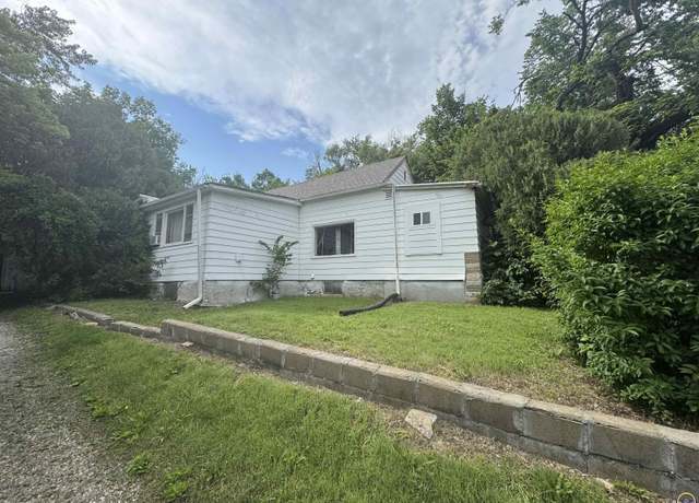 Property at 1815 SE Indiana Ave, Topeka, KS 66607, 3 beds, 1 bath