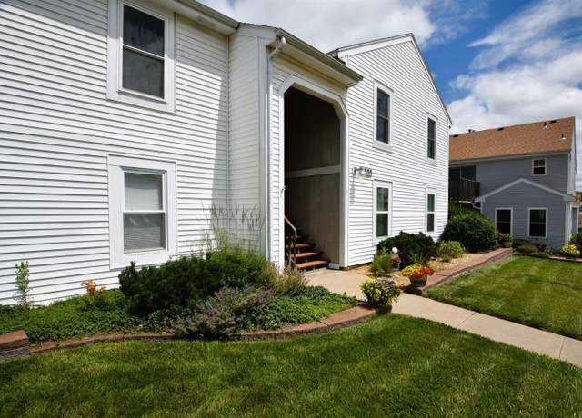 Property at 5849 SW 22nd Ter Unit 2 Main Floor, Topeka, KS 66614, 2 beds, 2 baths