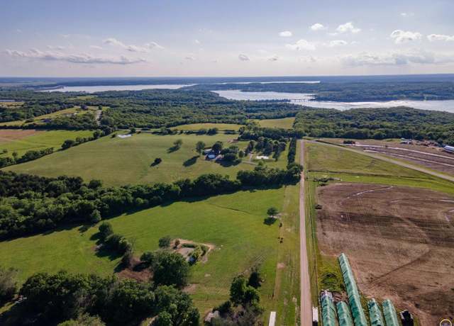 Property at 11871 54th St, Perry, KS 66073