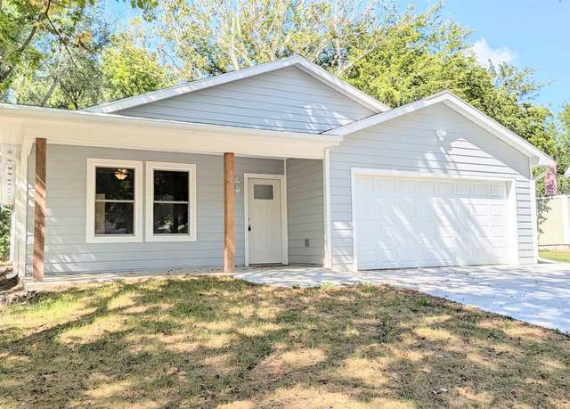 Property at 413 State St, Emporia, KS 66801, 3 beds, 2 baths