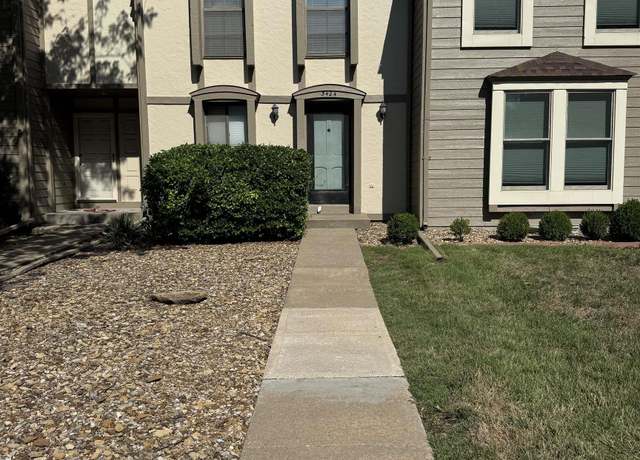 Property at 3424 SW Arrowhead Rd, Topeka, KS 66614, 2 beds, 1.5 baths