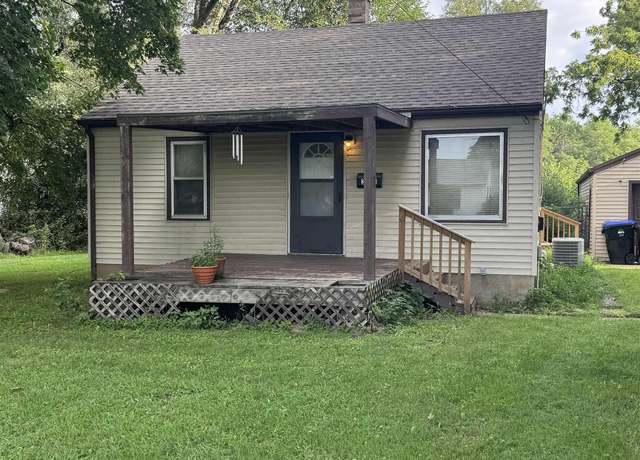 Property at 3634 NE Seward Ave, Topeka, KS 66616, 2 beds, 1 bath