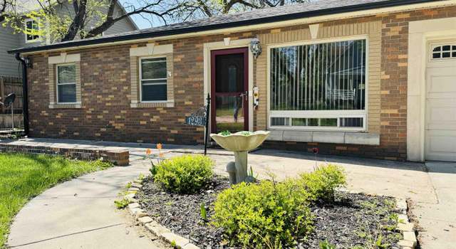 Photo of 1293 SW Hillsdale St, Topeka, KS 66604