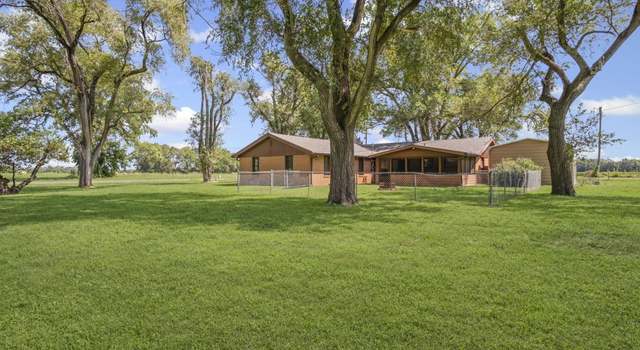 Photo of 3737 NE Seward Ave, Topeka, KS 66616