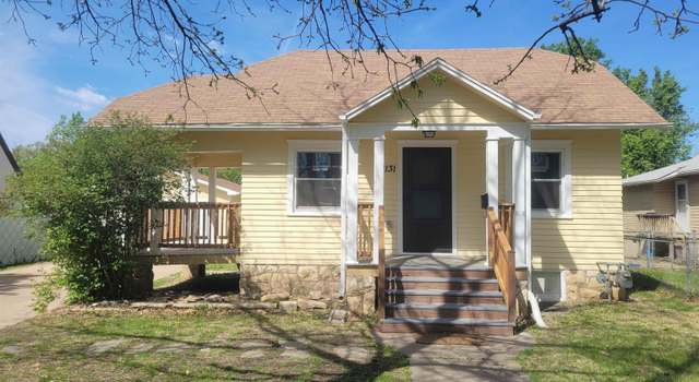 Photo of 1131 SW Medford Ave, Topeka, KS 66604
