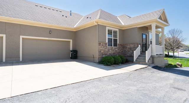 Photo of 2250 Lake Pointe Dr #1001, Lawrence, KS 66049