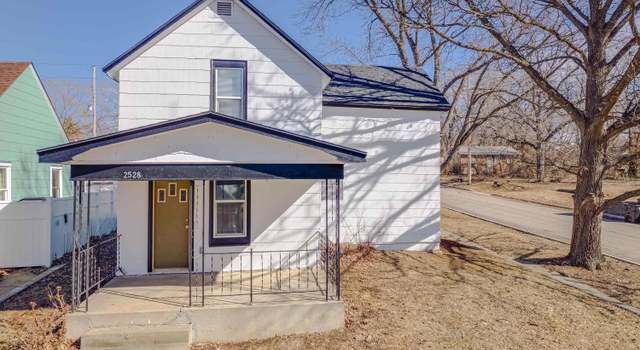 Photo of 2528 SW Clay St, Topeka, KS 66611