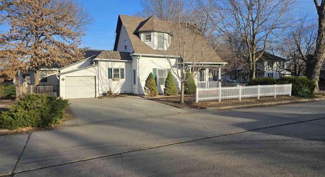 Photo of 124 S 7th St, Sabetha, KS 66534