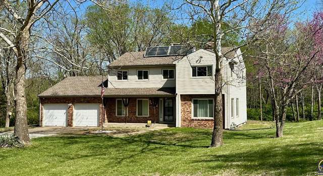 Photo of 230 NW 58th St, Topeka, KS 66617